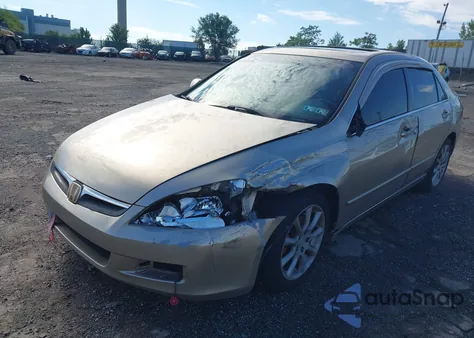 2004 Honda Accord 3.0 Ex из США, поврежденный, VIN 1HGCM66504A036716